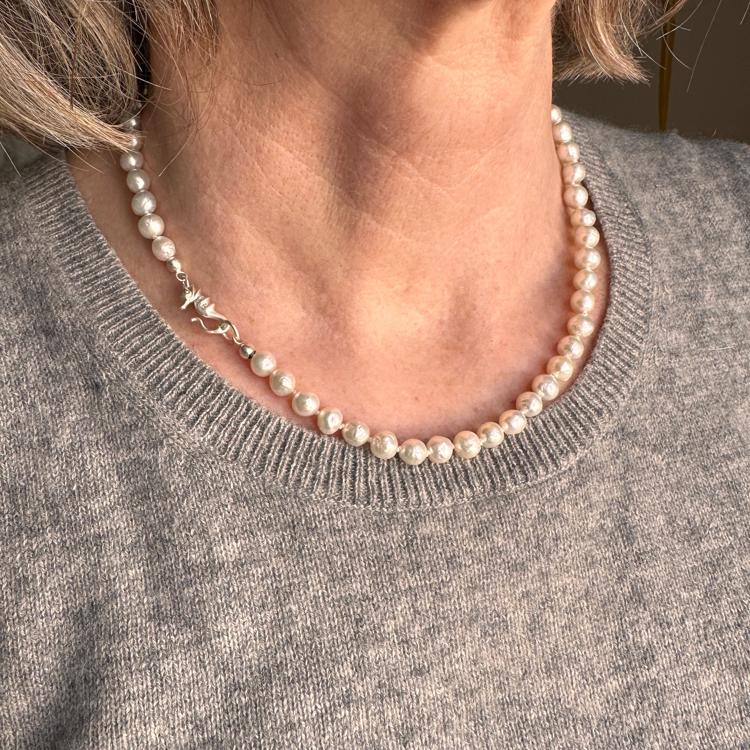 925 sølv ferskvandsperlekæde & Søhestlås - 43 cm.