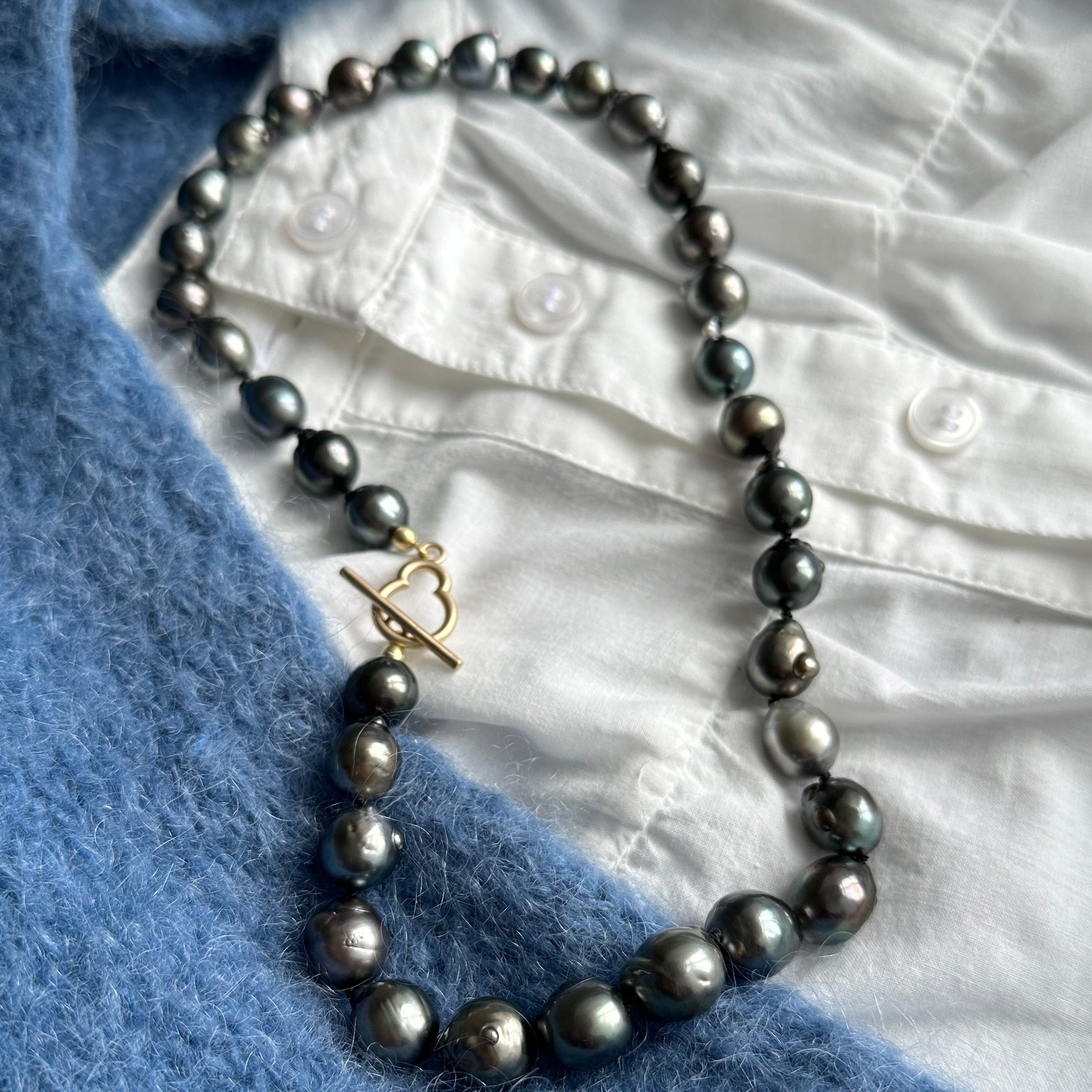 14 kt - Tahiti perler kæde med Champagnebobler & pærelås 49 cm