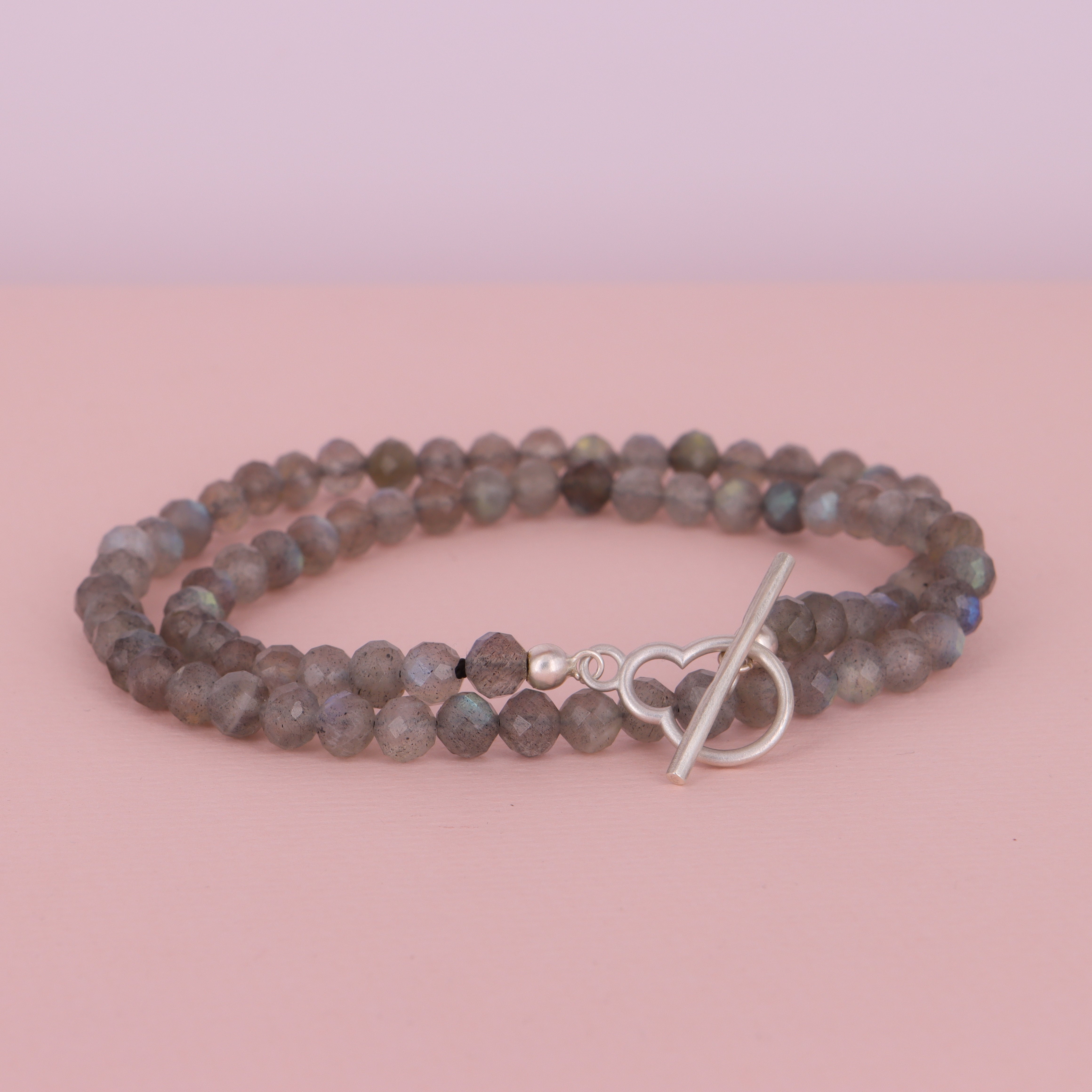 Sølv eller 14 kt pærelås med labradorit kæde 45 cm.