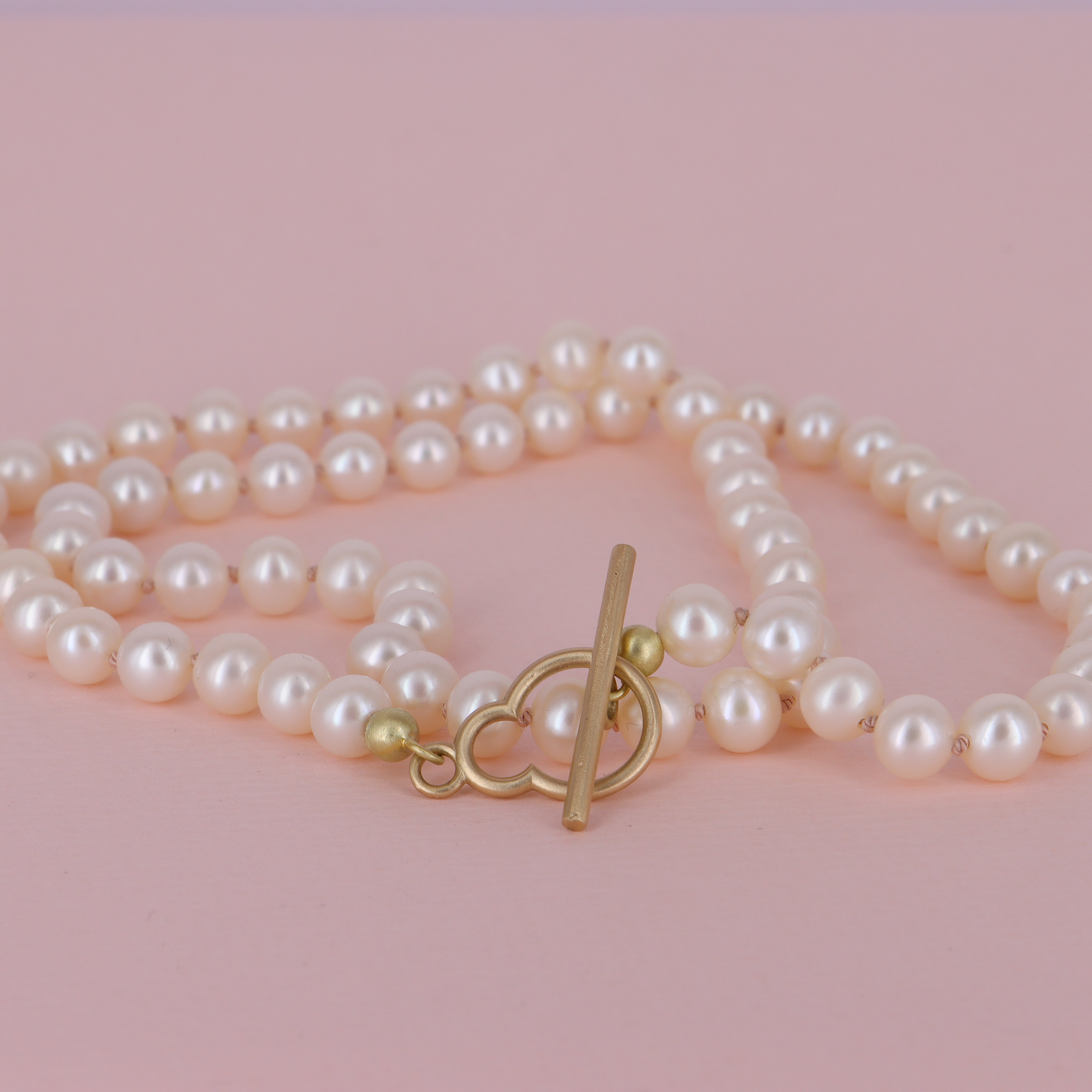 14 kt - No.5 Ferskvands perlekæde på rosa silkesnor – 49cm
