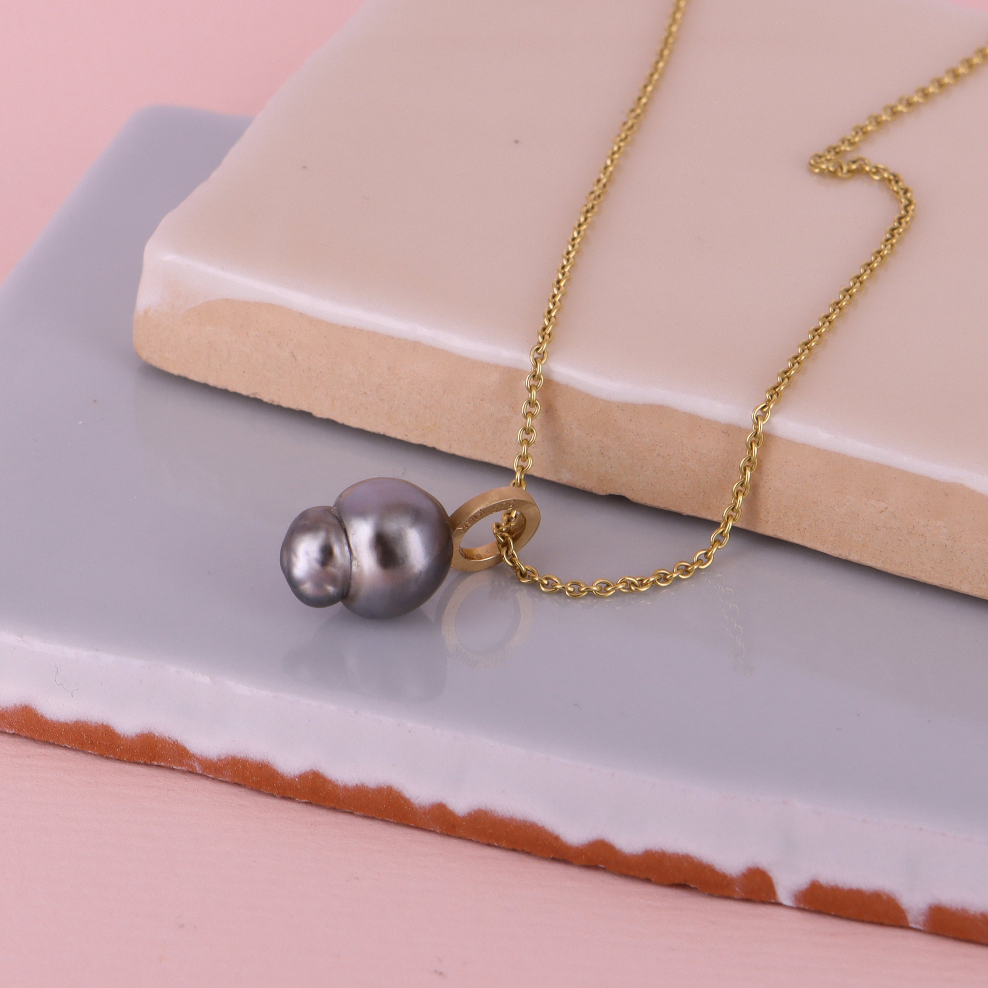 14K guld No.1 barok Tahiti perle vedhæng.