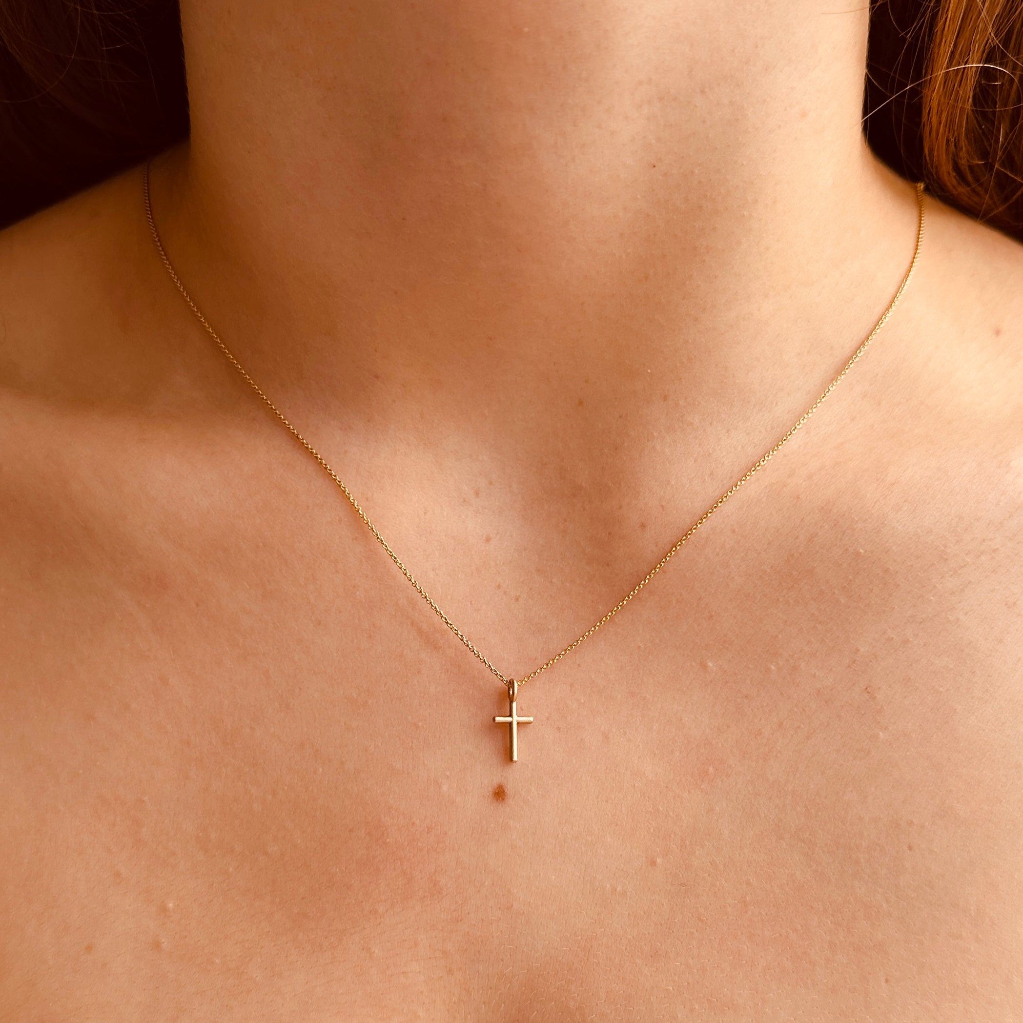 14 kt. Lille guld Kors