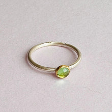 Indlæs billede til gallerivisning Palette ring med grøn Tumalin.

