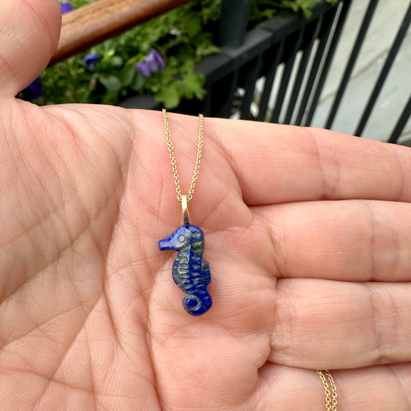 14 kt. Søhest blå Lapis