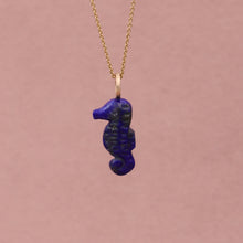 Indlæs billede til gallerivisning 14 kt. Søhest blå Lapis
