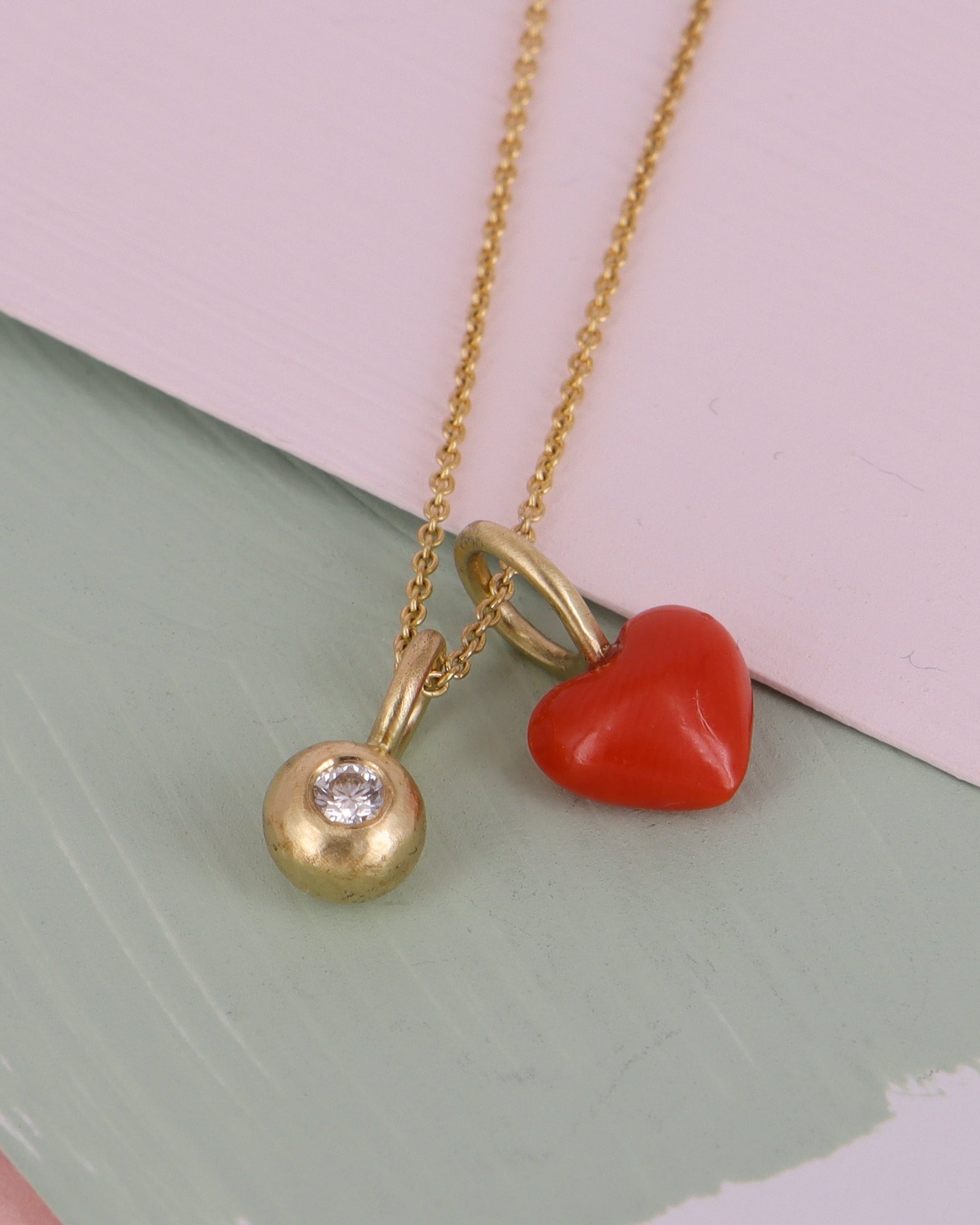 Gulddråbe – 14 kt, 0,06 ct