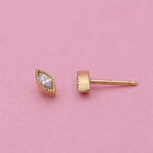 Indlæs billede til gallerivisning 18 kt. - 1. stk. Guldsmedens diamanter No.11 - 🟤 0.11 ct.
