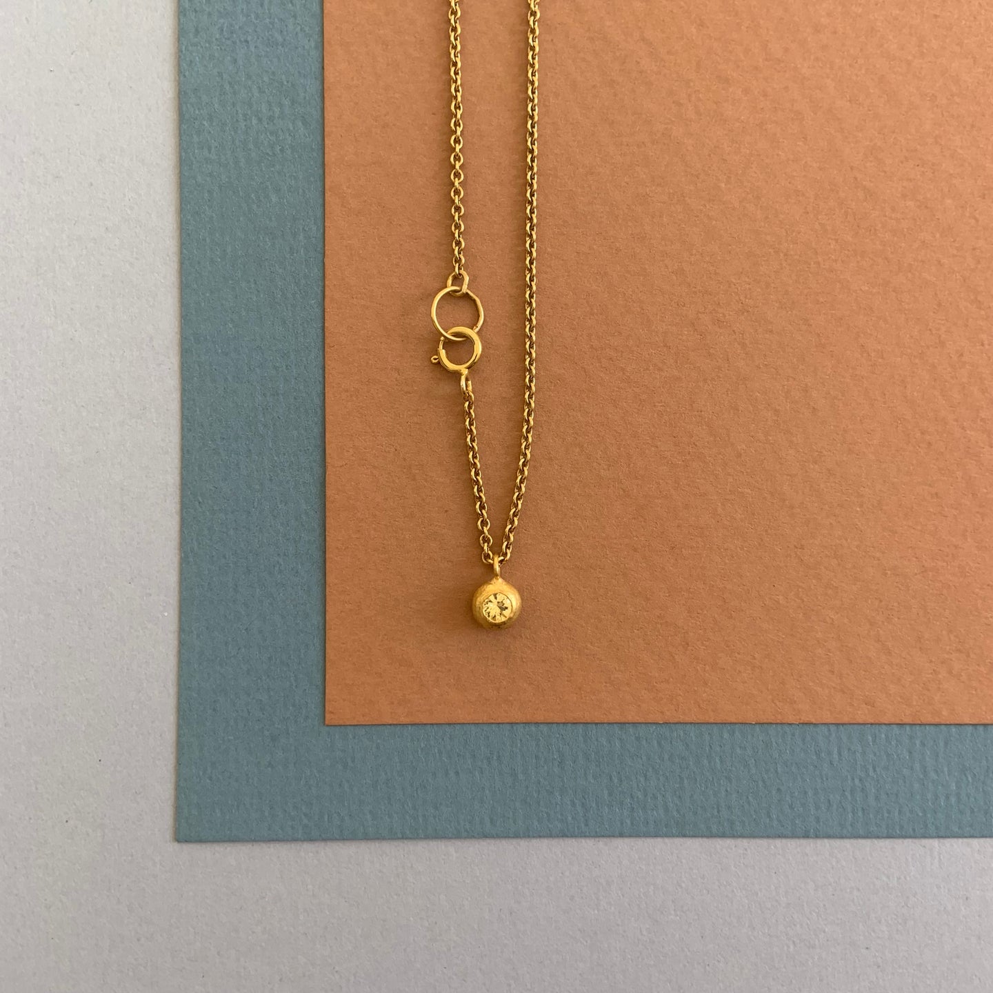 POLKA forgyldt safir gul