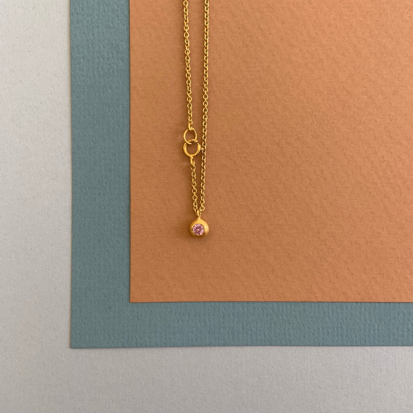 POLKA forgyldt safir pink